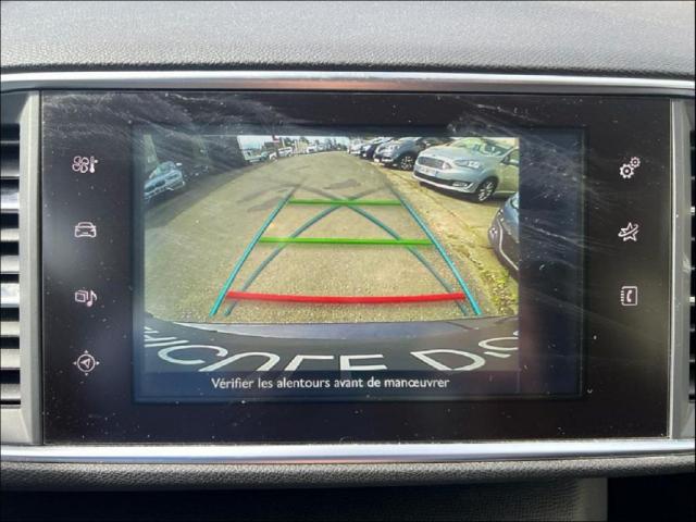 Peugeot 308 image 1