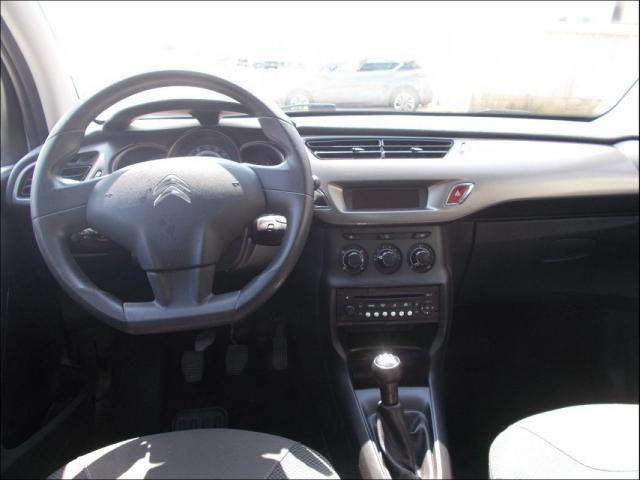 Citroen 2 Cv image 2