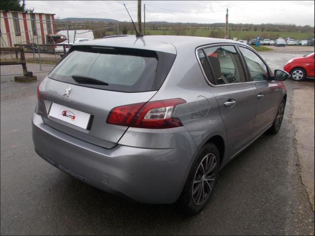 Peugeot 308 image 5