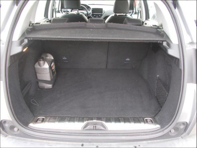 Peugeot 2008 image 2