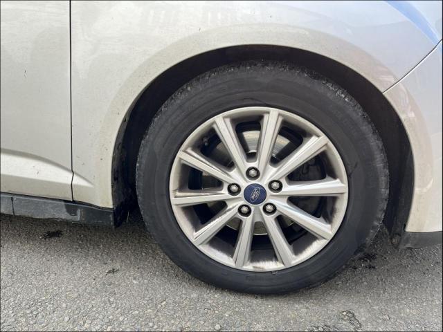 Ford Grand C-Max image 6