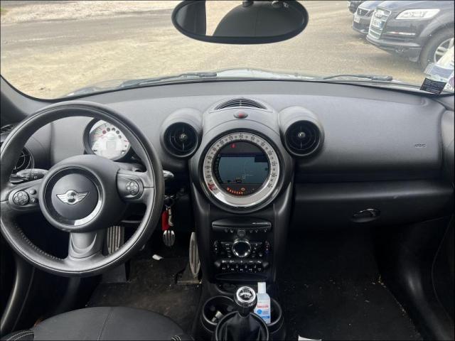 Mini Countryman image 2