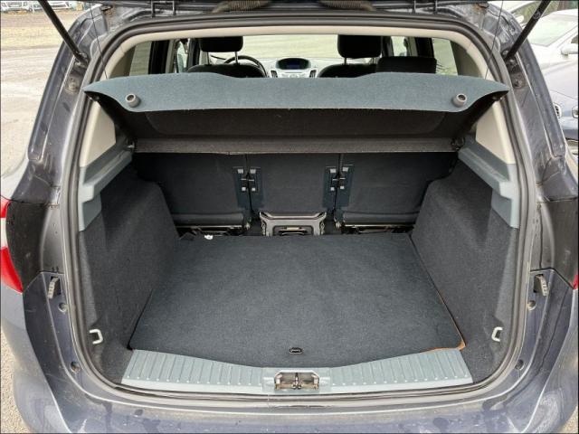 Ford C-Max image 7