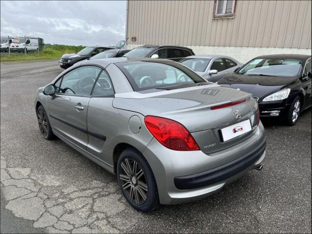 Peugeot 207 Cc image 1
