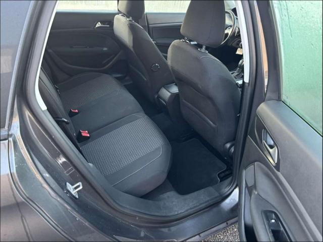 Peugeot 308 image 6