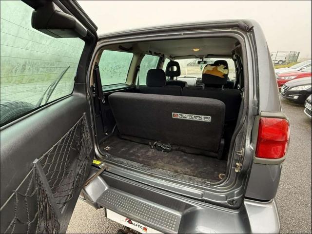 Nissan Terrano image 5