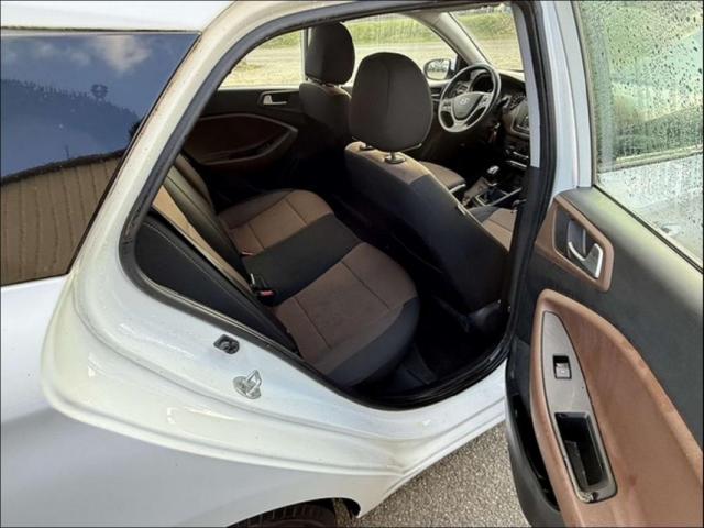 Hyundai I20 image 2