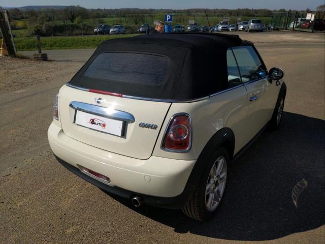 Mini Cabrio image 1