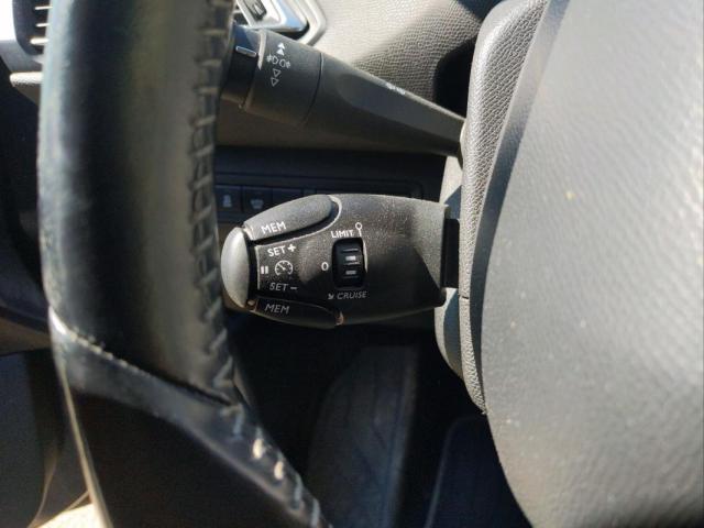 Peugeot 308 image 3