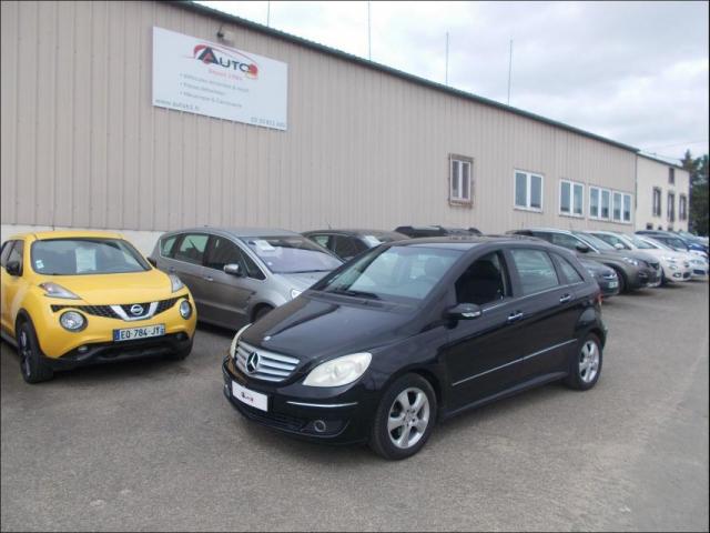 Mercedes Benz