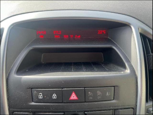 Opel Astra image 2
