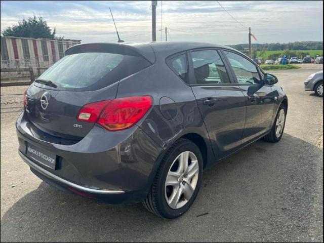 Opel Astra image 4