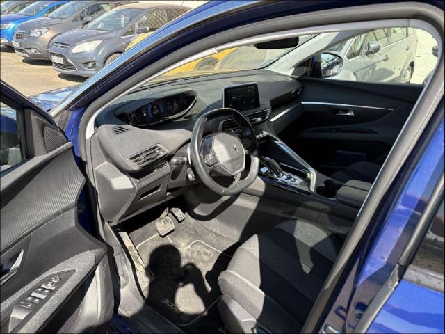 Peugeot 3008 image 7