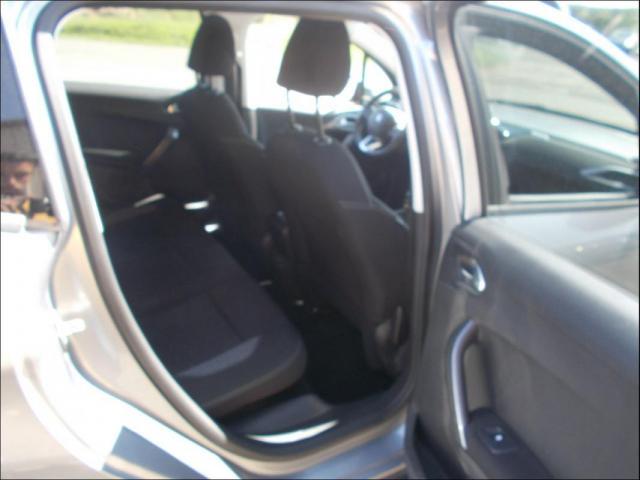 Peugeot 2008 image 7