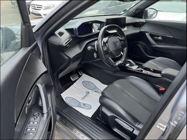 Peugeot 2008 image 4
