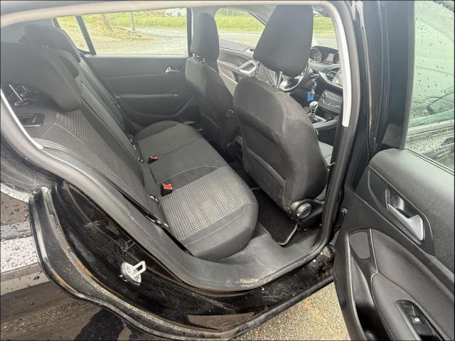 Peugeot 308 image 3