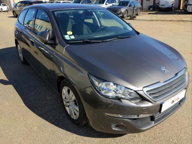 Peugeot 308 image 2