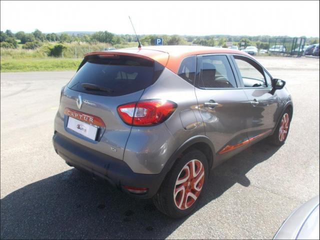 Renault Captur image 1