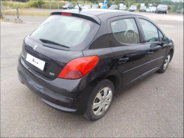 Peugeot 207 image 1