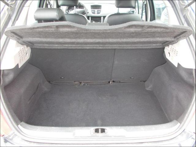 Peugeot 207 image 3