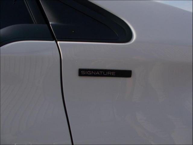Peugeot 208 image 3