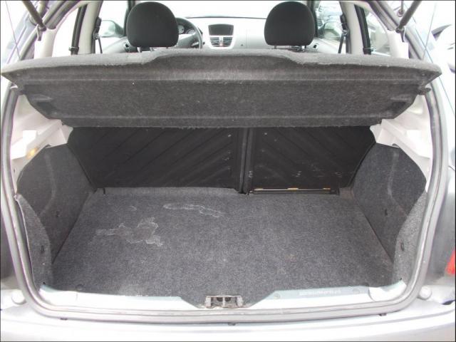Peugeot 206 image 6