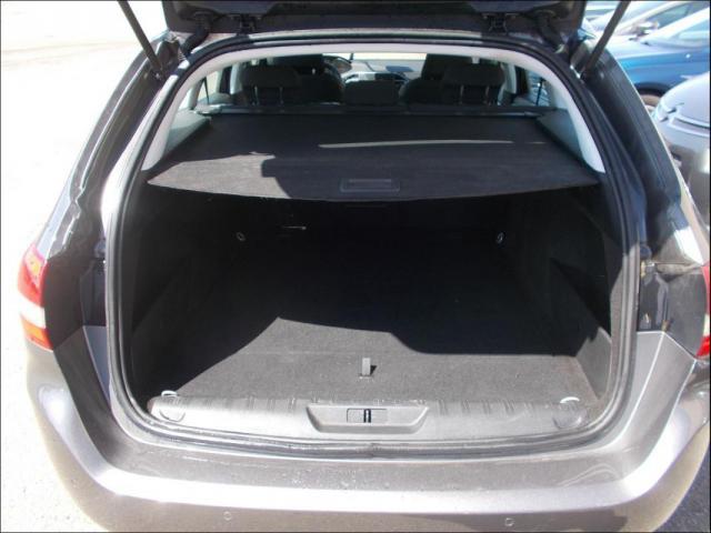 Peugeot 308 image 6