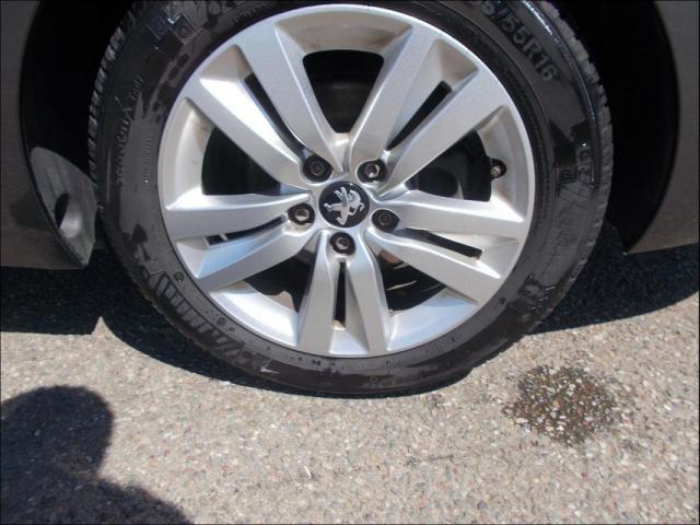 Peugeot 308 image 3