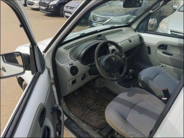Renault Kangoo image 4