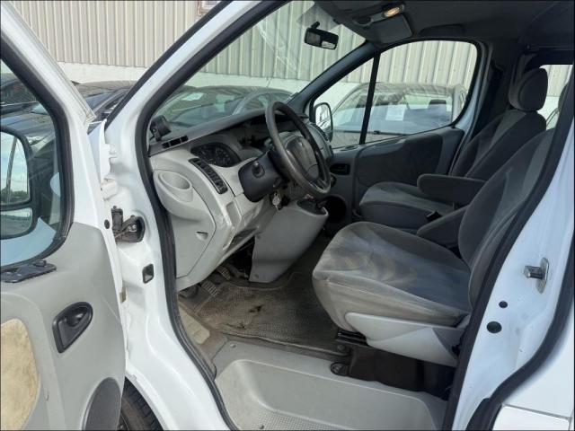 Renault Trafic image 3