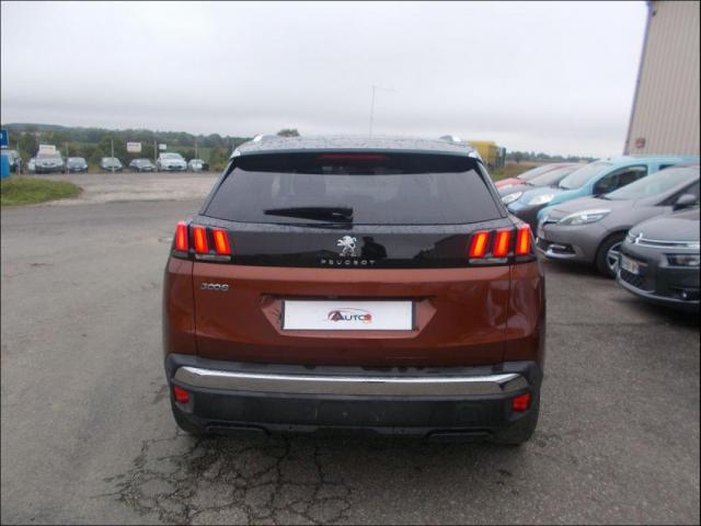 Peugeot 3008 image 3