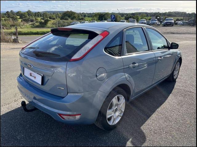 Ford Focus image 9