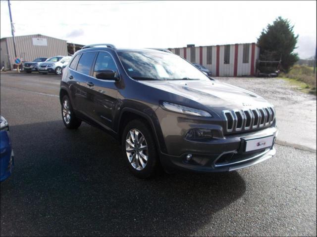 Jeep Cherokee image 5