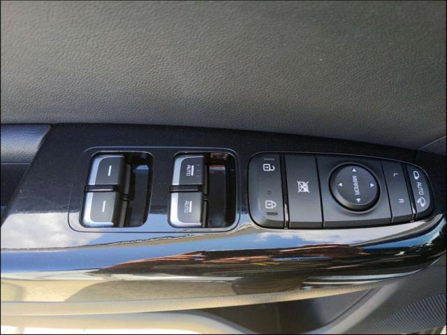 Kia Sportage image 4