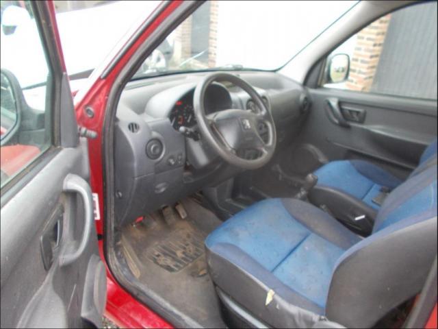 Peugeot Partner image 1