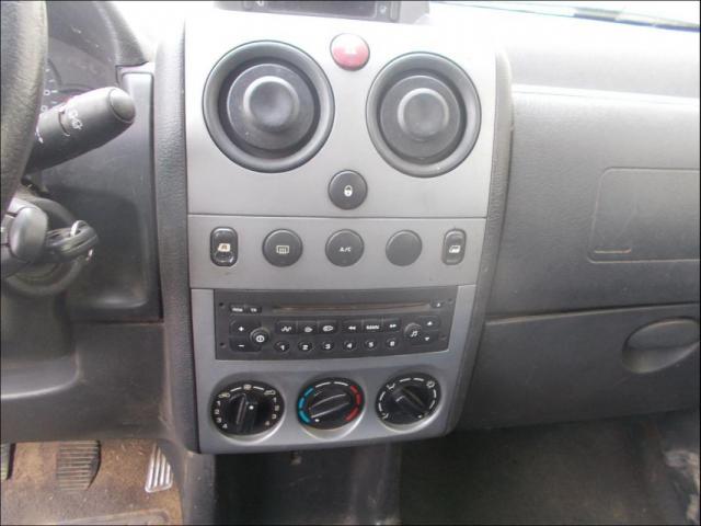 Peugeot Partner image 2