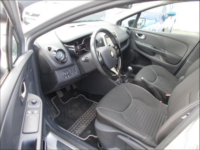 Renault Clio image 6