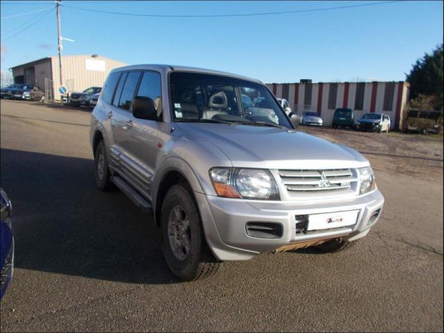 Mitsubishi Pajero image 3