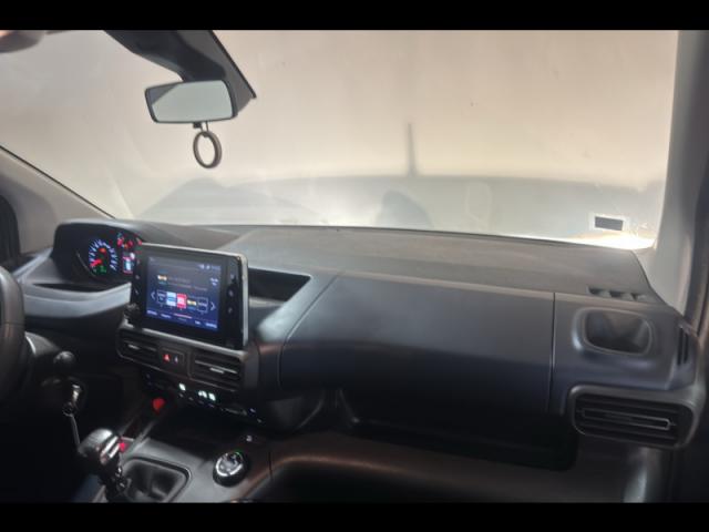 Peugeot Rifter image 1