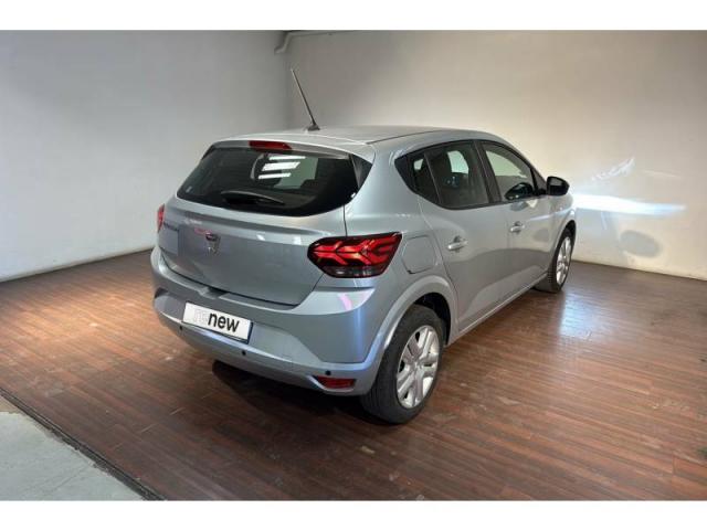 Dacia Sandero image 2