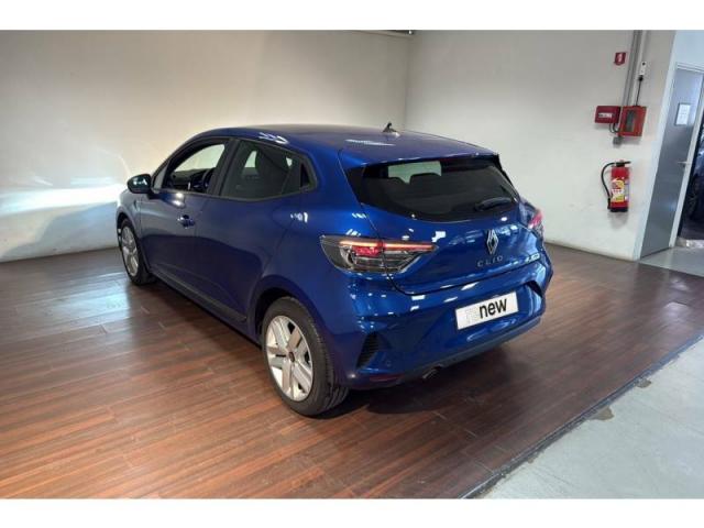 Renault Clio image 2