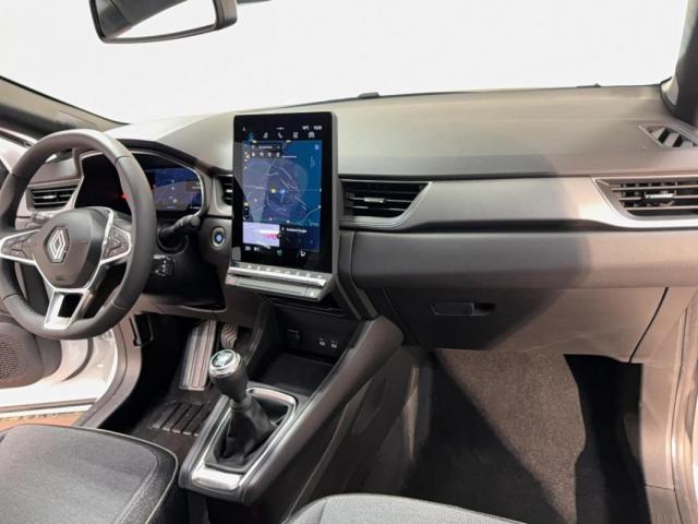 Renault Captur image 2