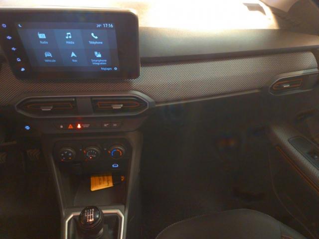 Dacia Sandero image 3