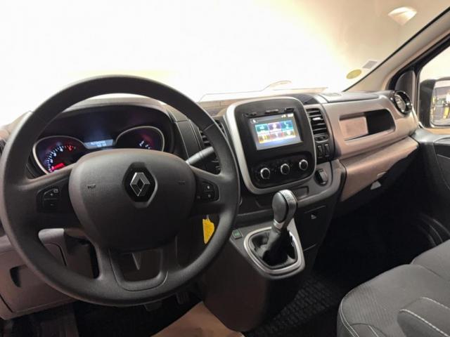 Renault Trafic image 8