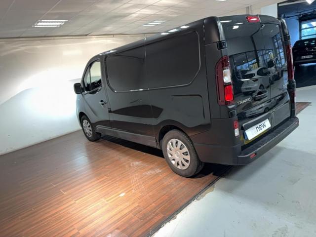 Renault Trafic image 2