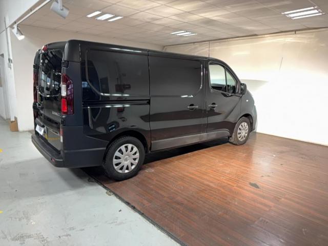 Renault Trafic image 4