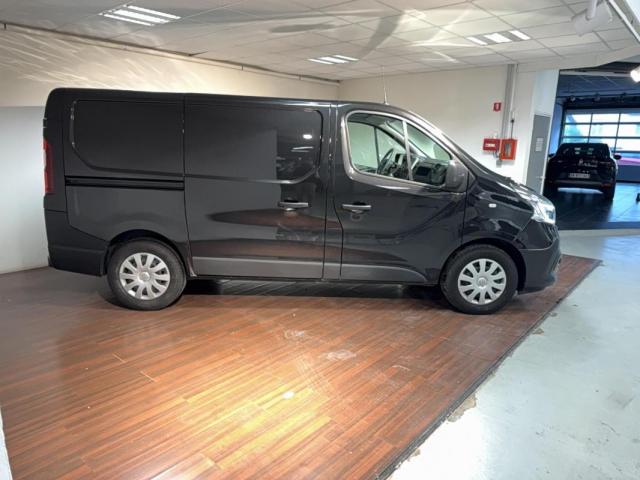 Renault Trafic image 5