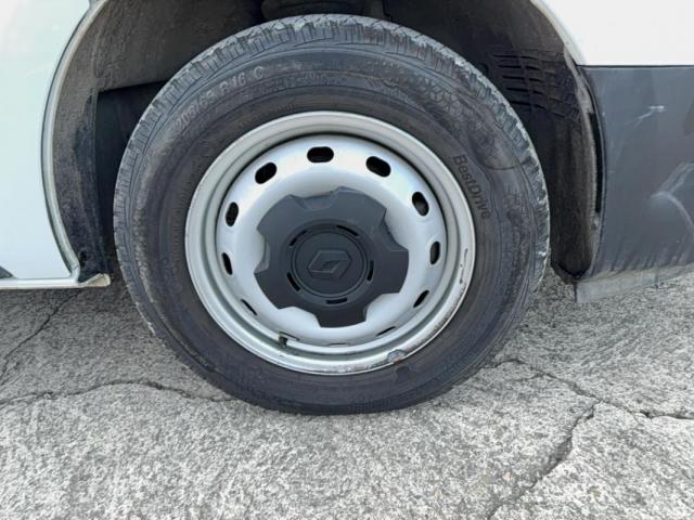 Renault Trafic image 5