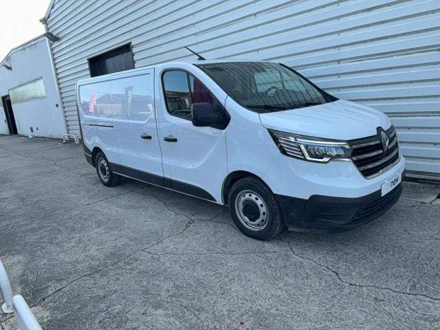 Renault Trafic image 7