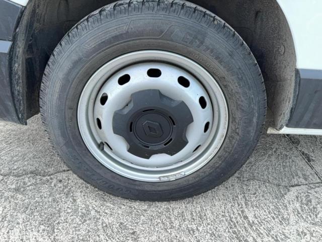 Renault Trafic image 6